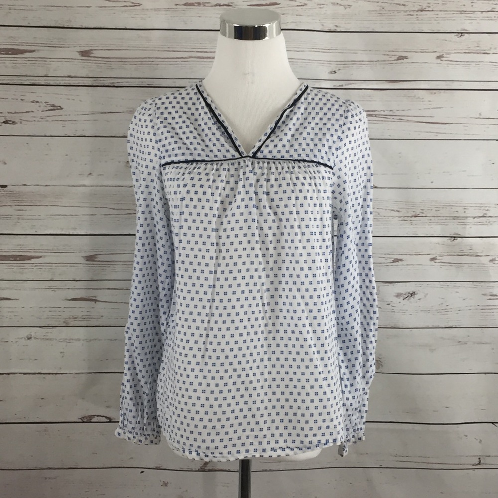 💎 H&M Blue & White Geo Print Long Sleeve - Size 4
